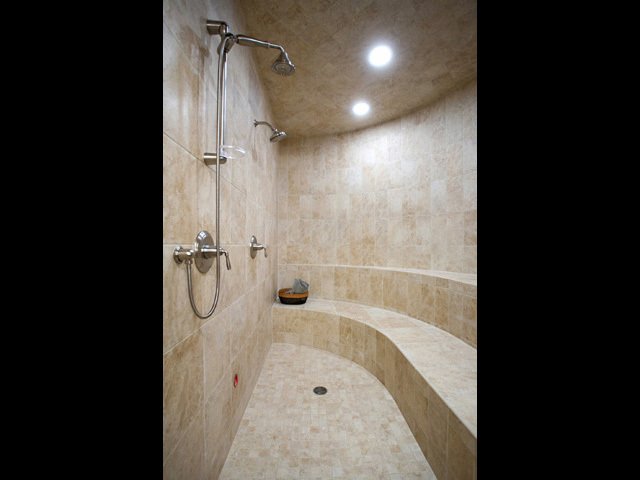 gallery42-640x480